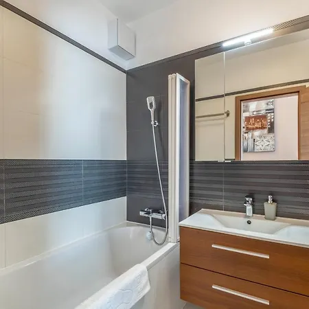Mf Port Azur Wellness *