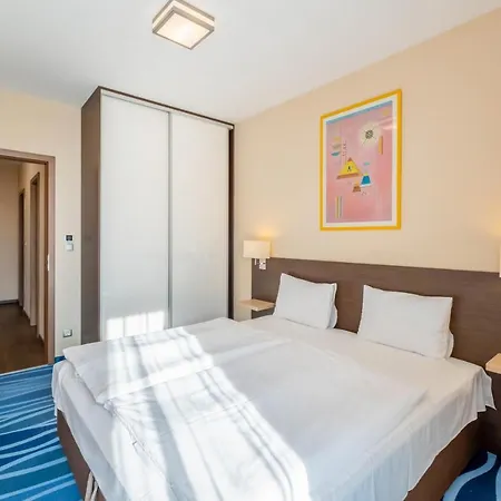 Mf Port Azur Wellness Апартаменты